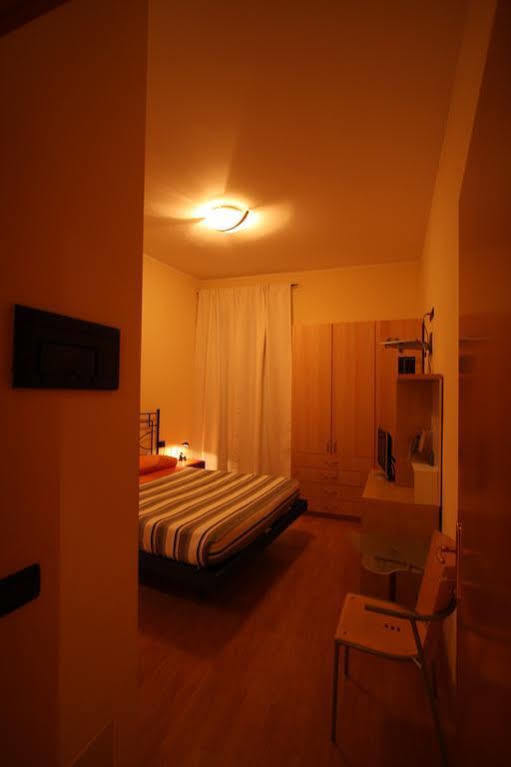 Bed And Breakfast Centrostorico Sarnico Exterior foto